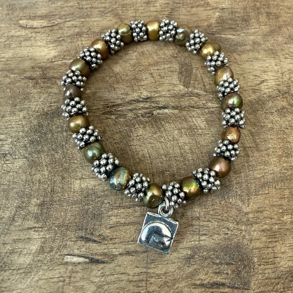 Stretchy Bronze/Green Bracelet with Cavier Beads